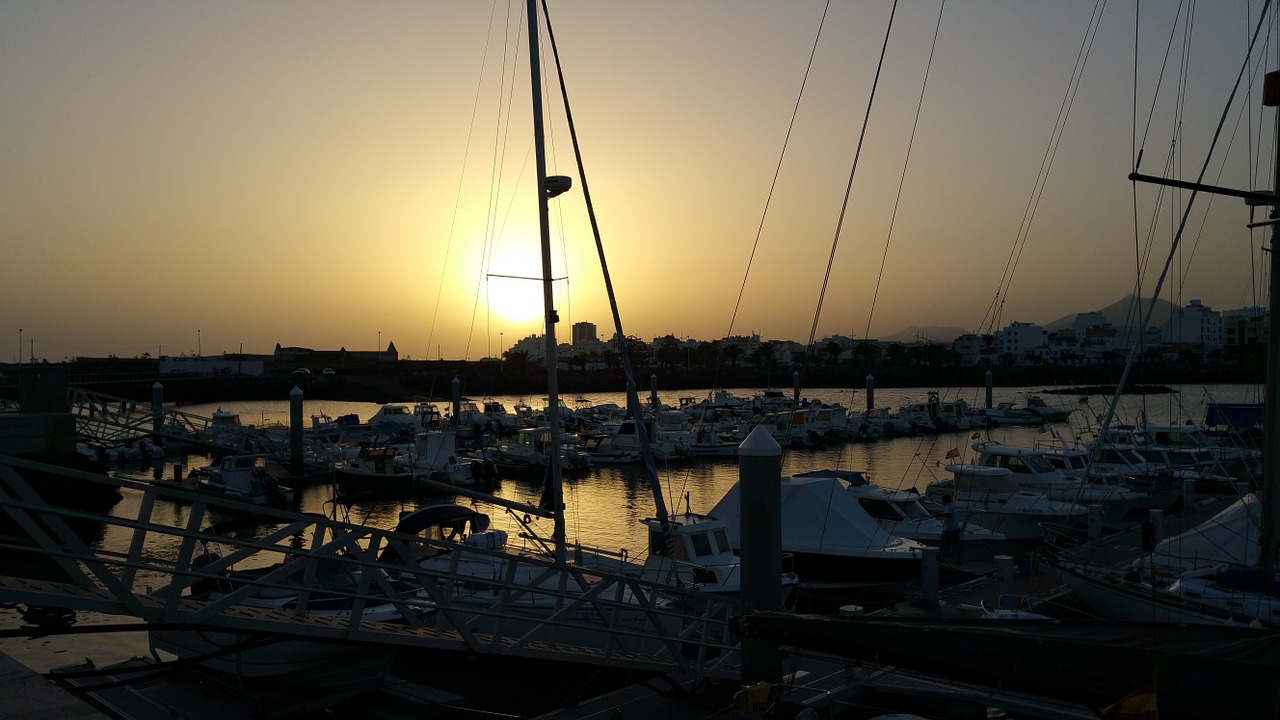 marina reef lanzarote free photo