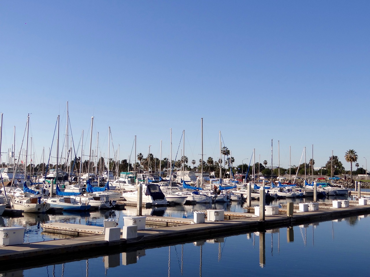 marina costa boats free photo