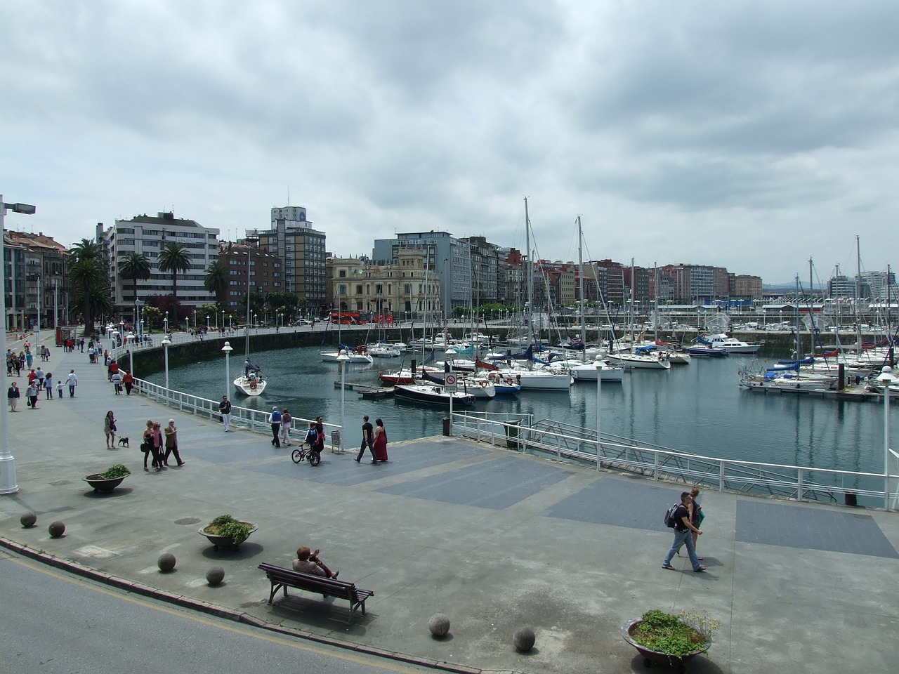 marina spring gijón free photo