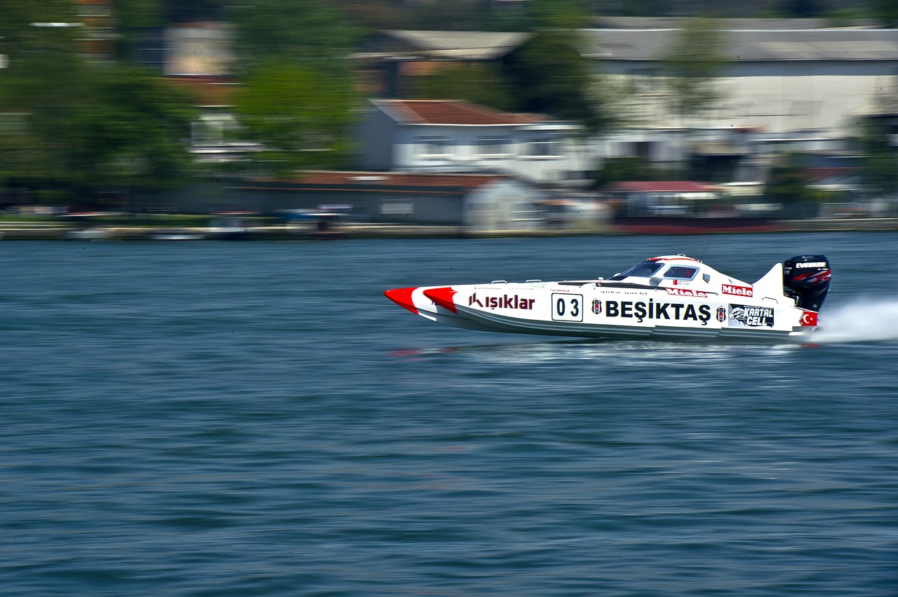 marine race boat free photo