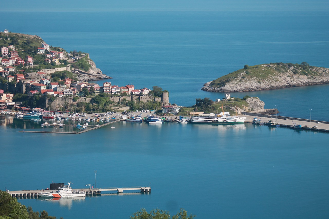 marine amasra castle free photo