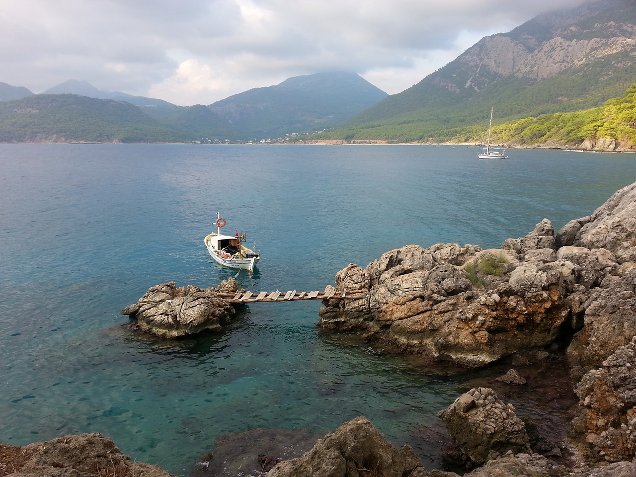 marine boat rocky free photo