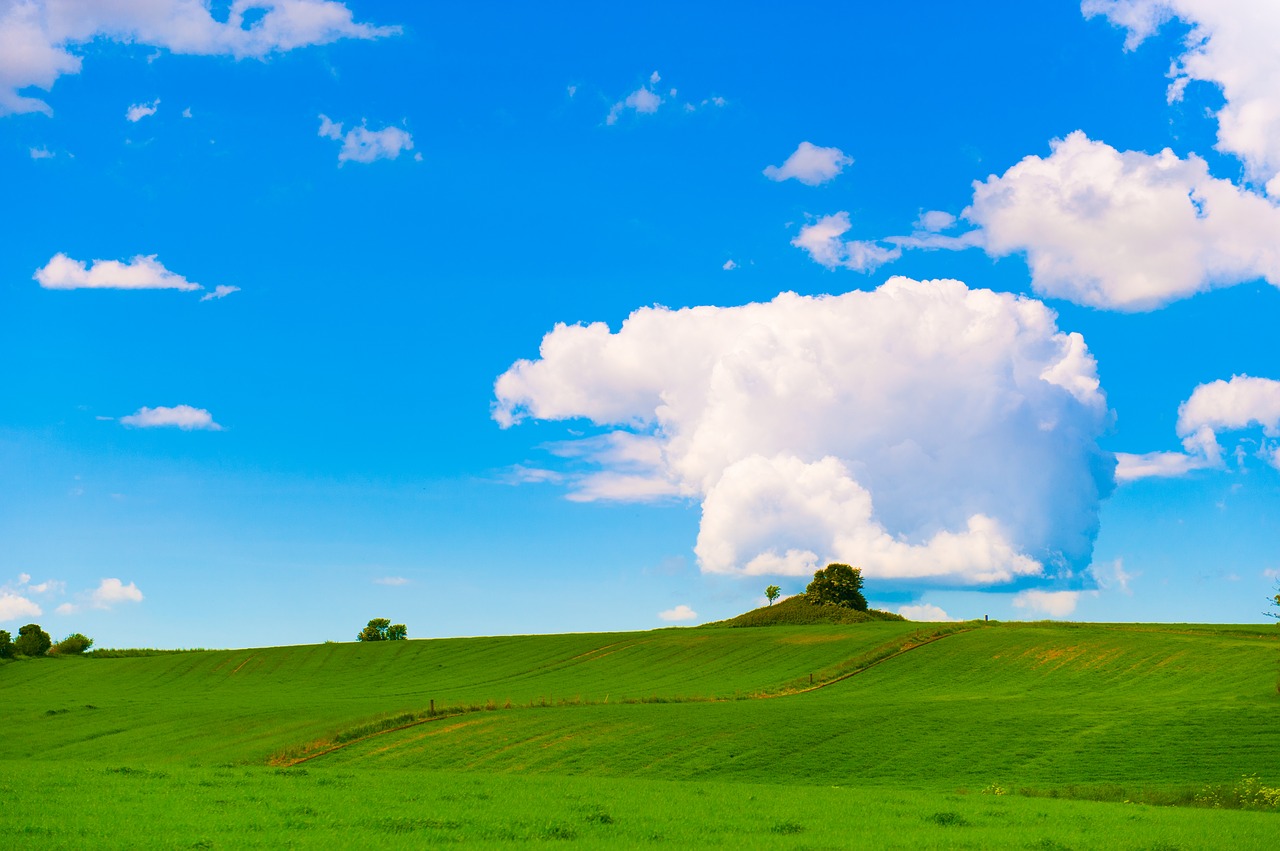 mark  green  clouds free photo