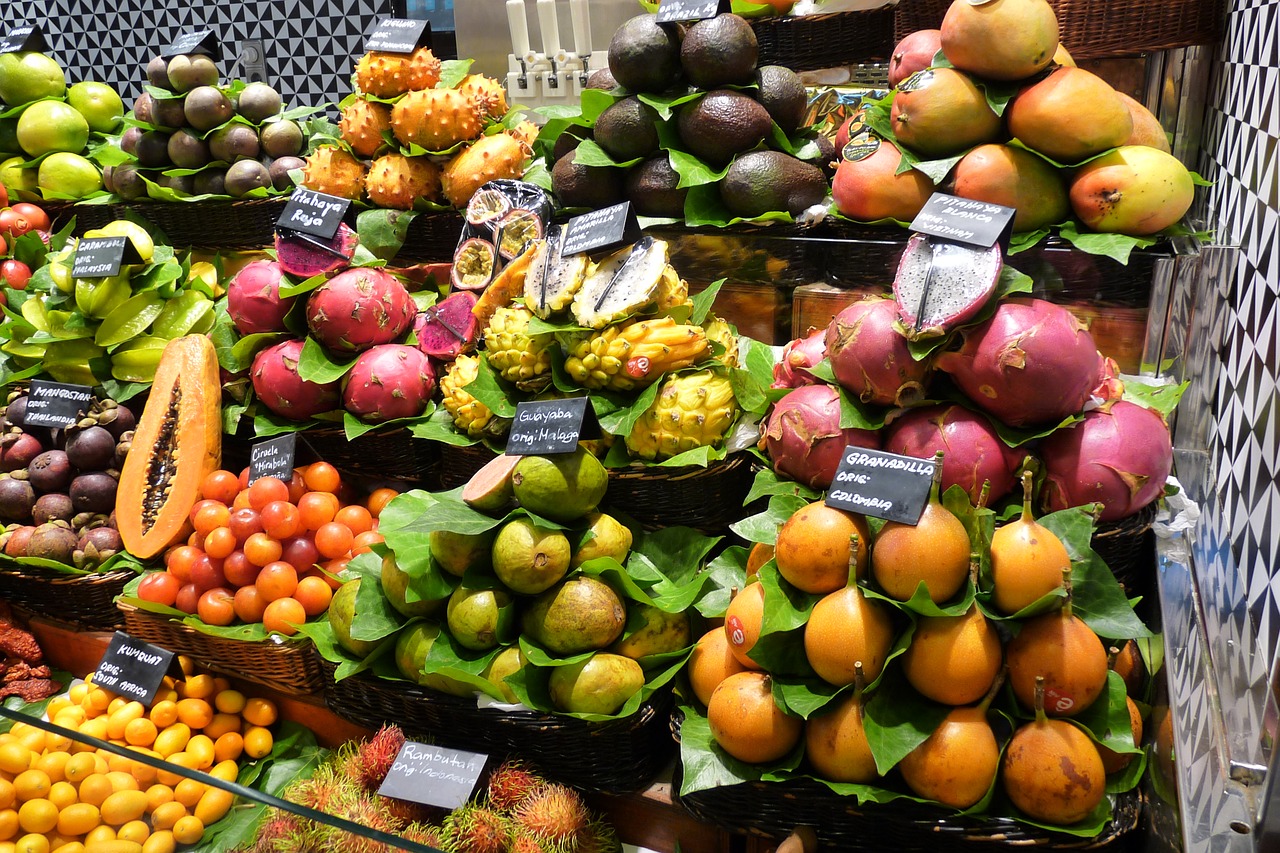 market fruit called rothmans free photo