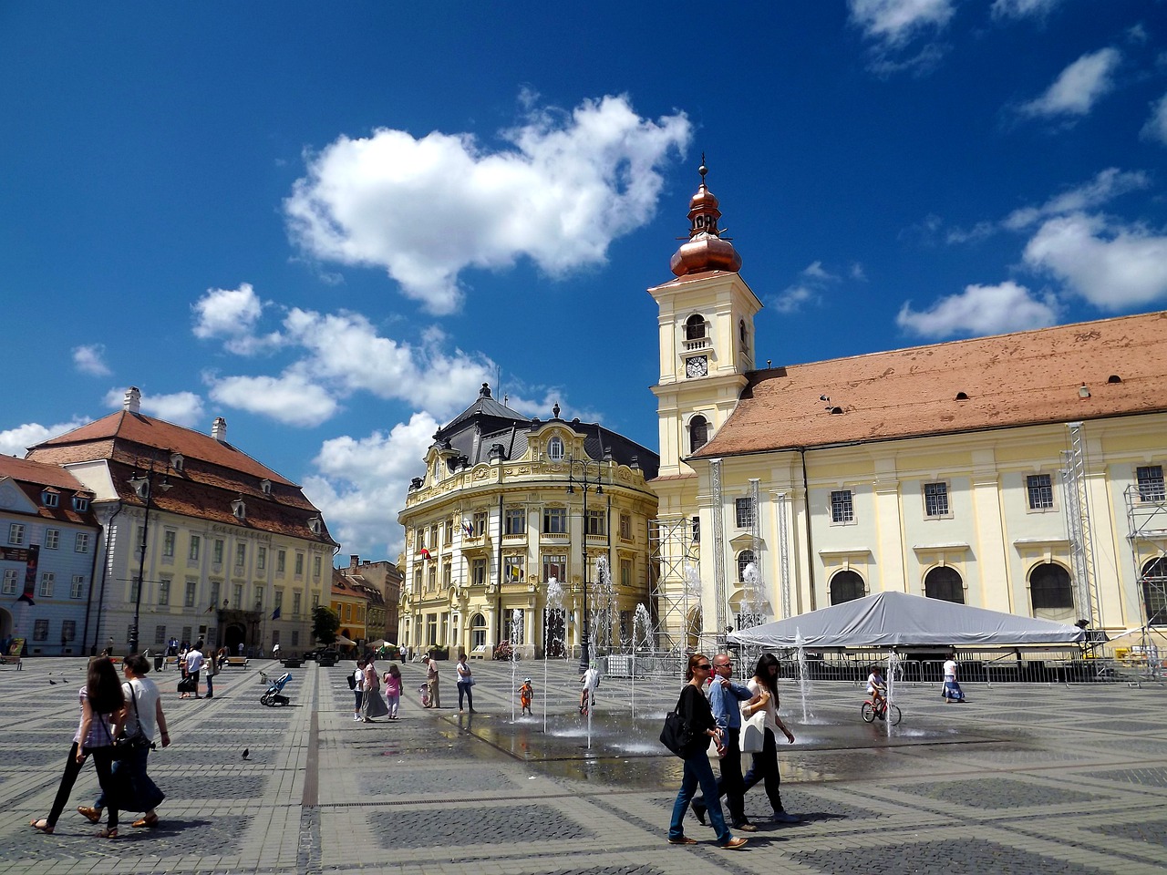 market sibiu big market free photo