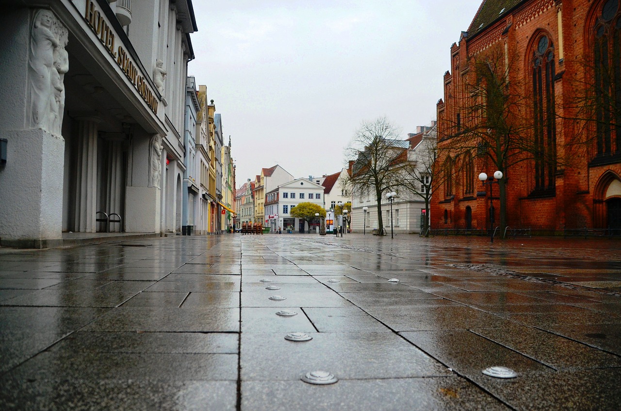 market güstrow mecklenburg free photo