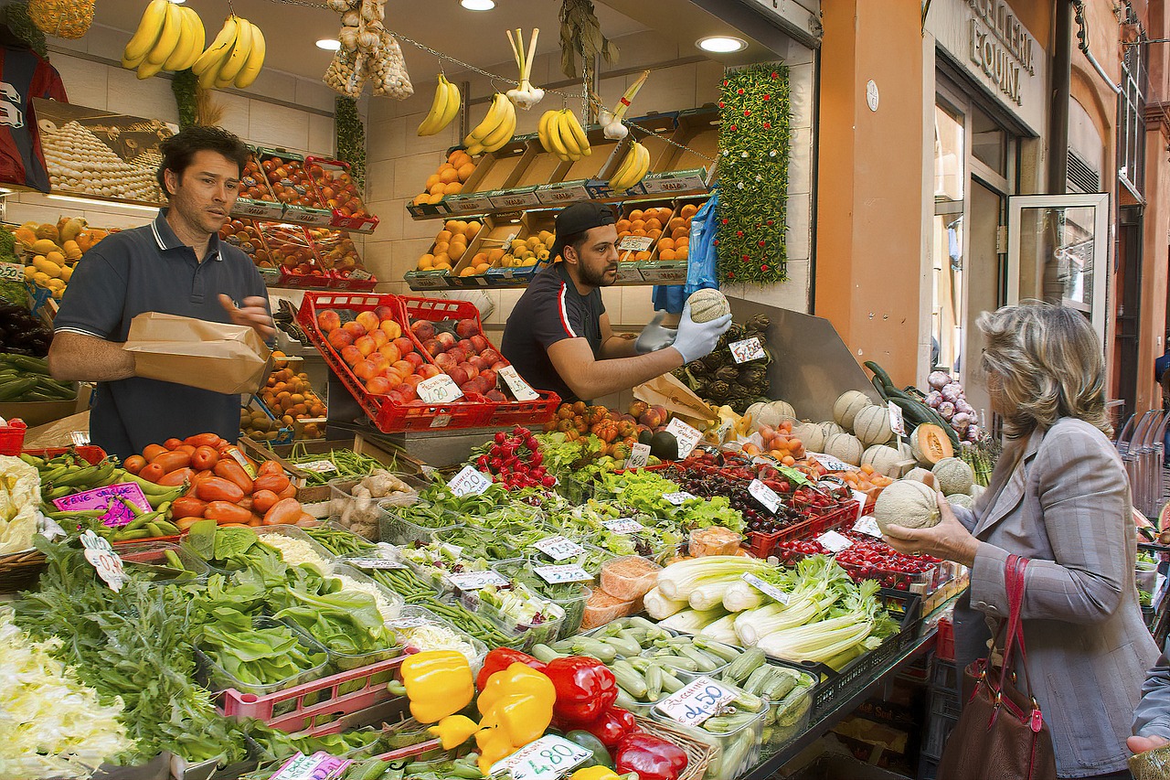 market  italy  store free photo