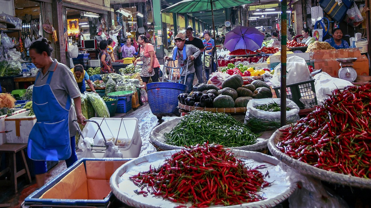 market  people  food free photo