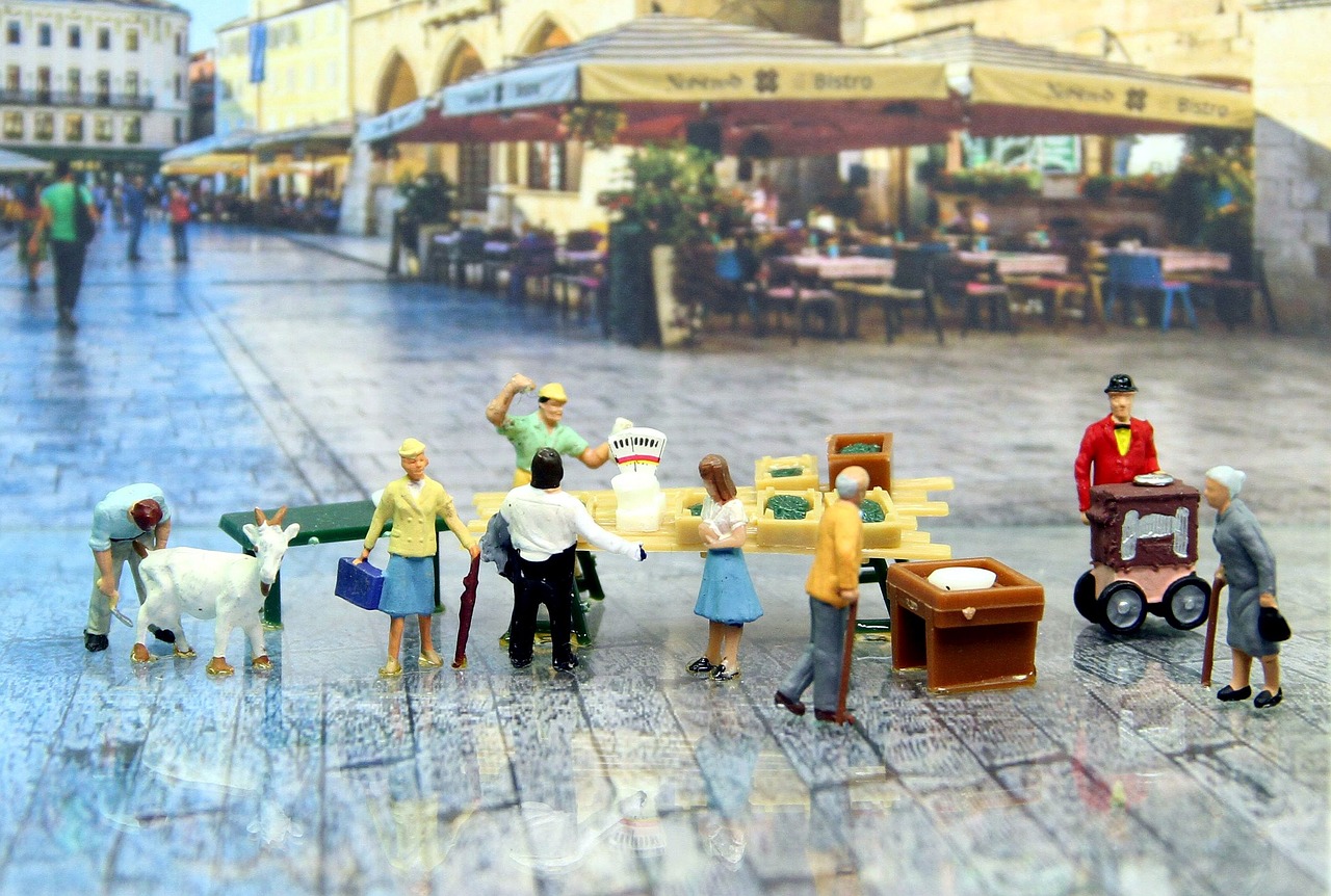 market day  historic center  miniature figures free photo