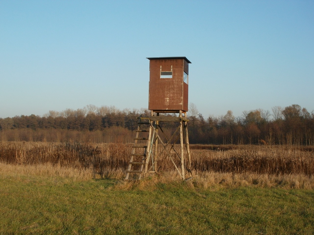 marlach hunting stand free photo