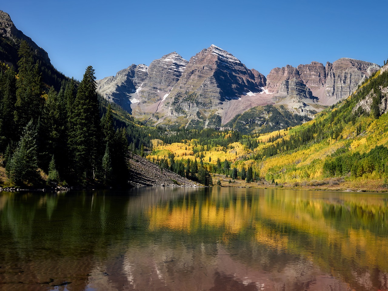 maroon bells  landmark  autumn free photo