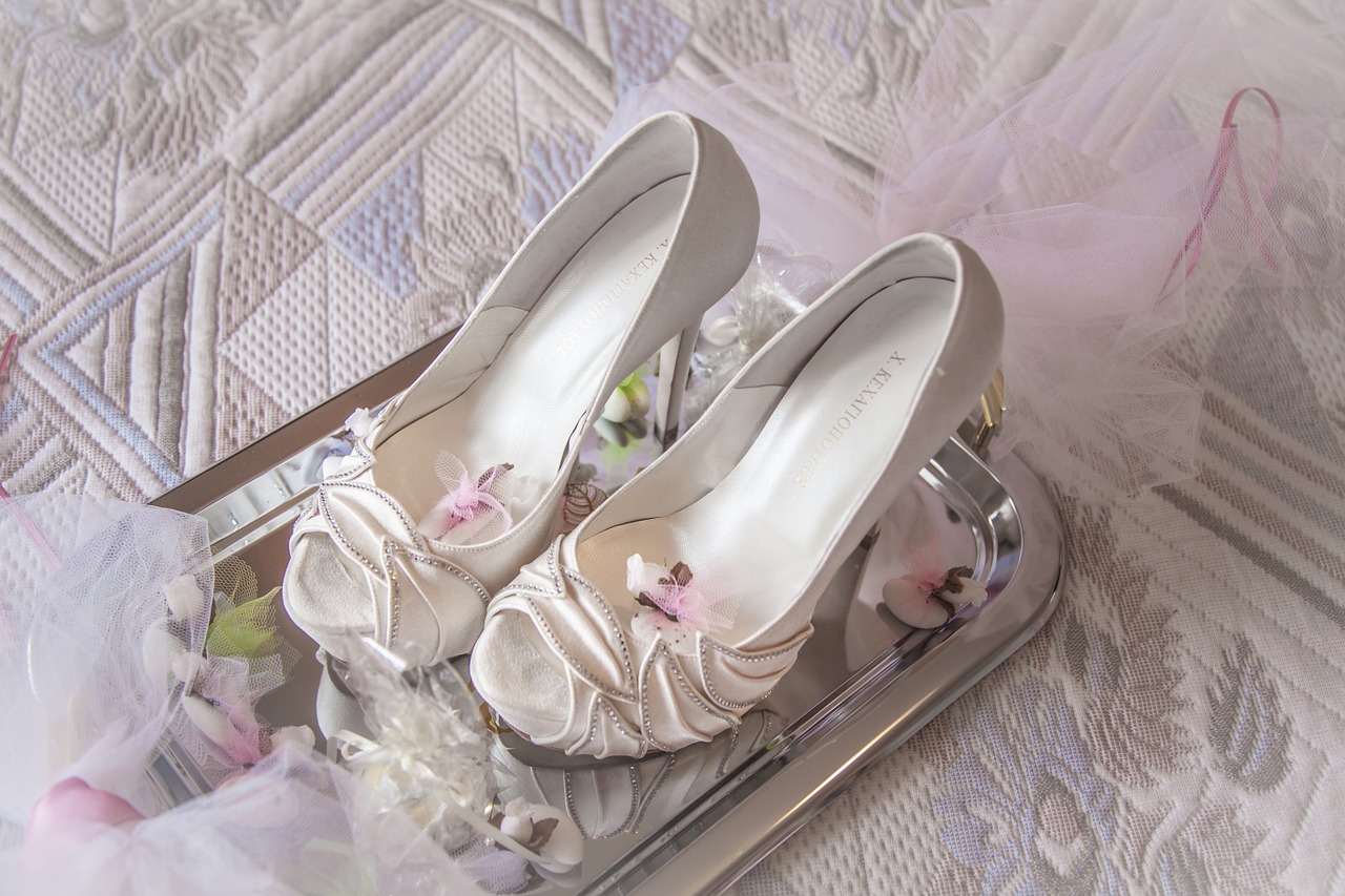 marriage shoes heels free photo