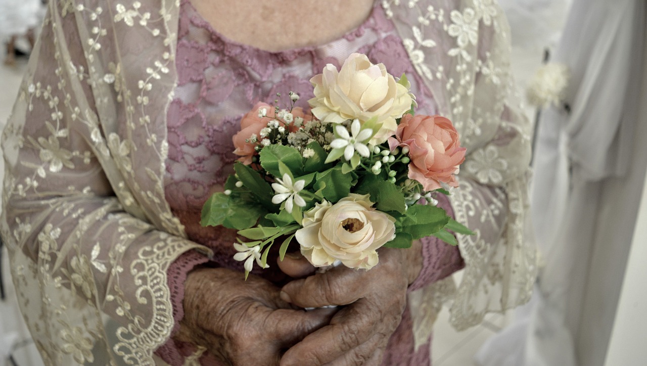 marriage  wedding  flowers free photo