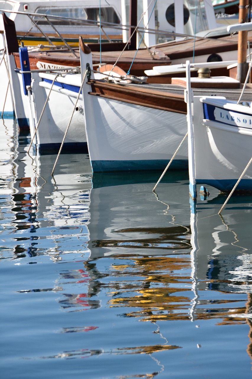 marseille old port boats free photo