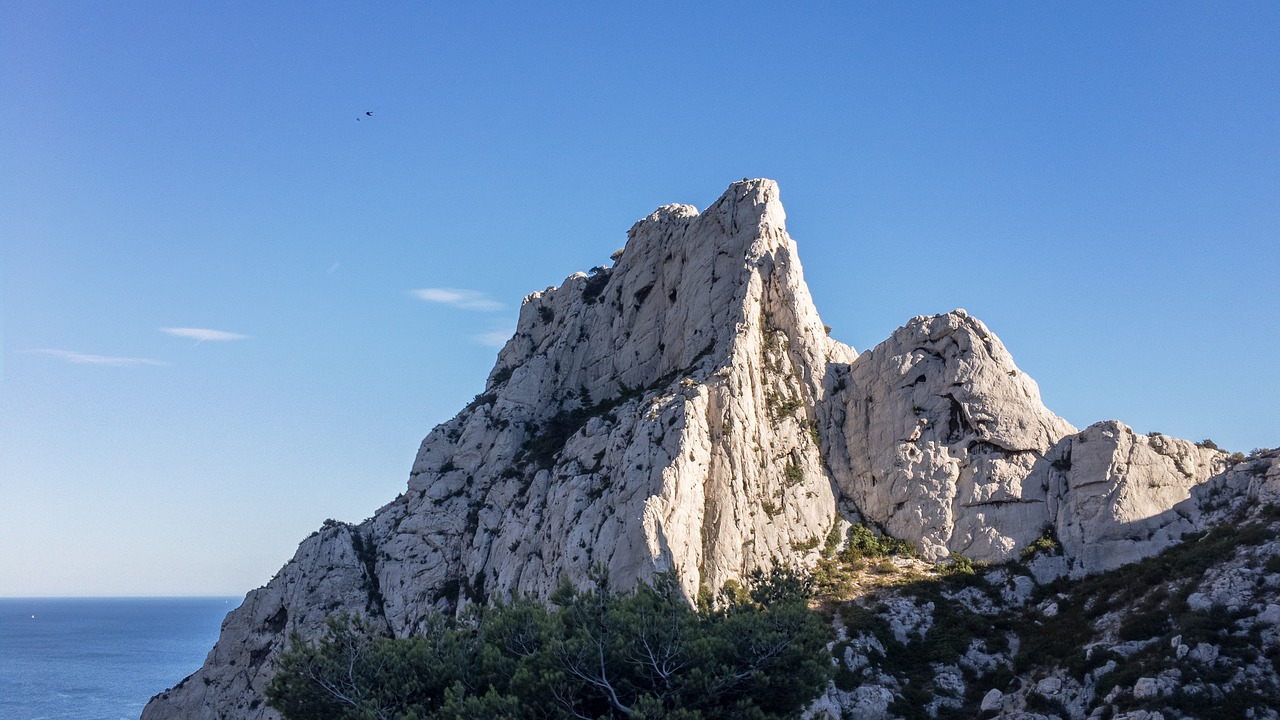 marseille creeks summer free photo