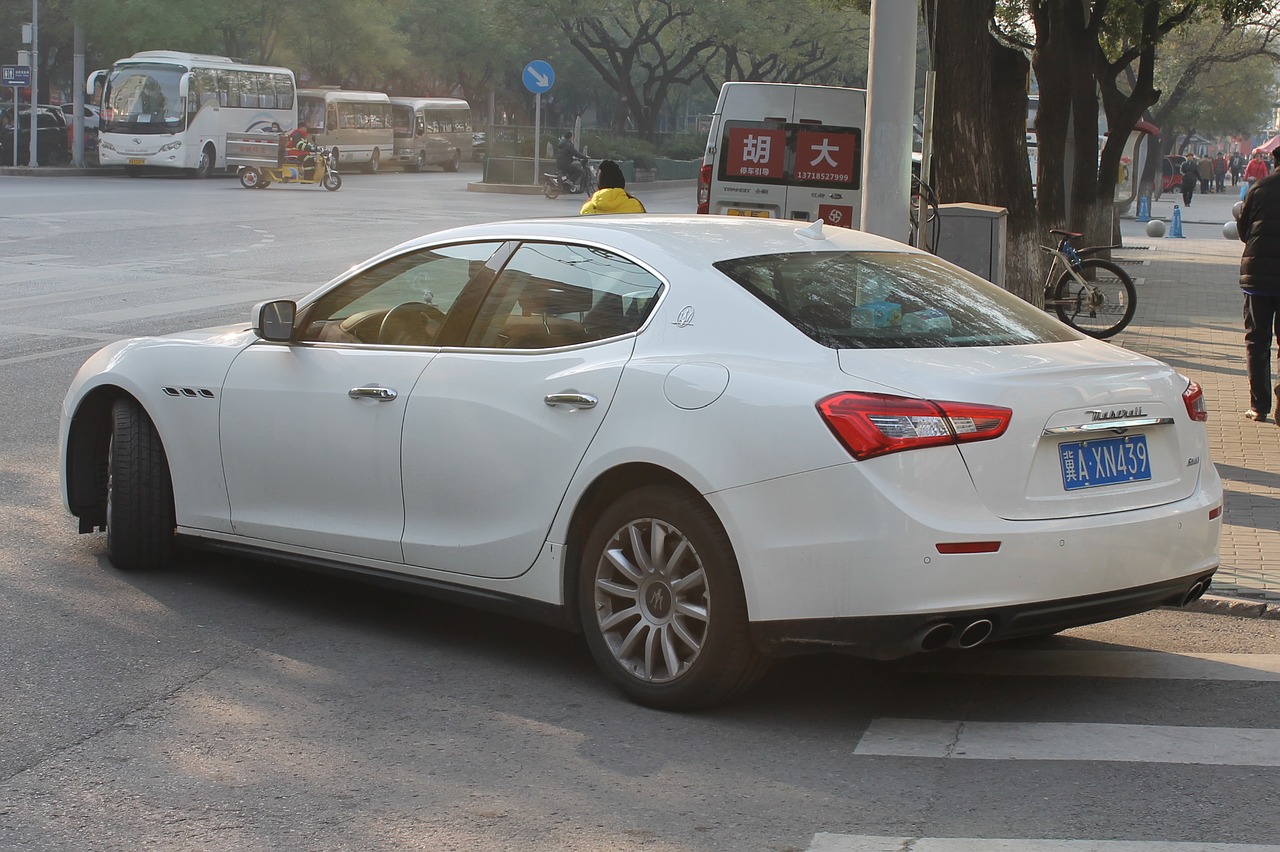 maserati auto italian car free photo