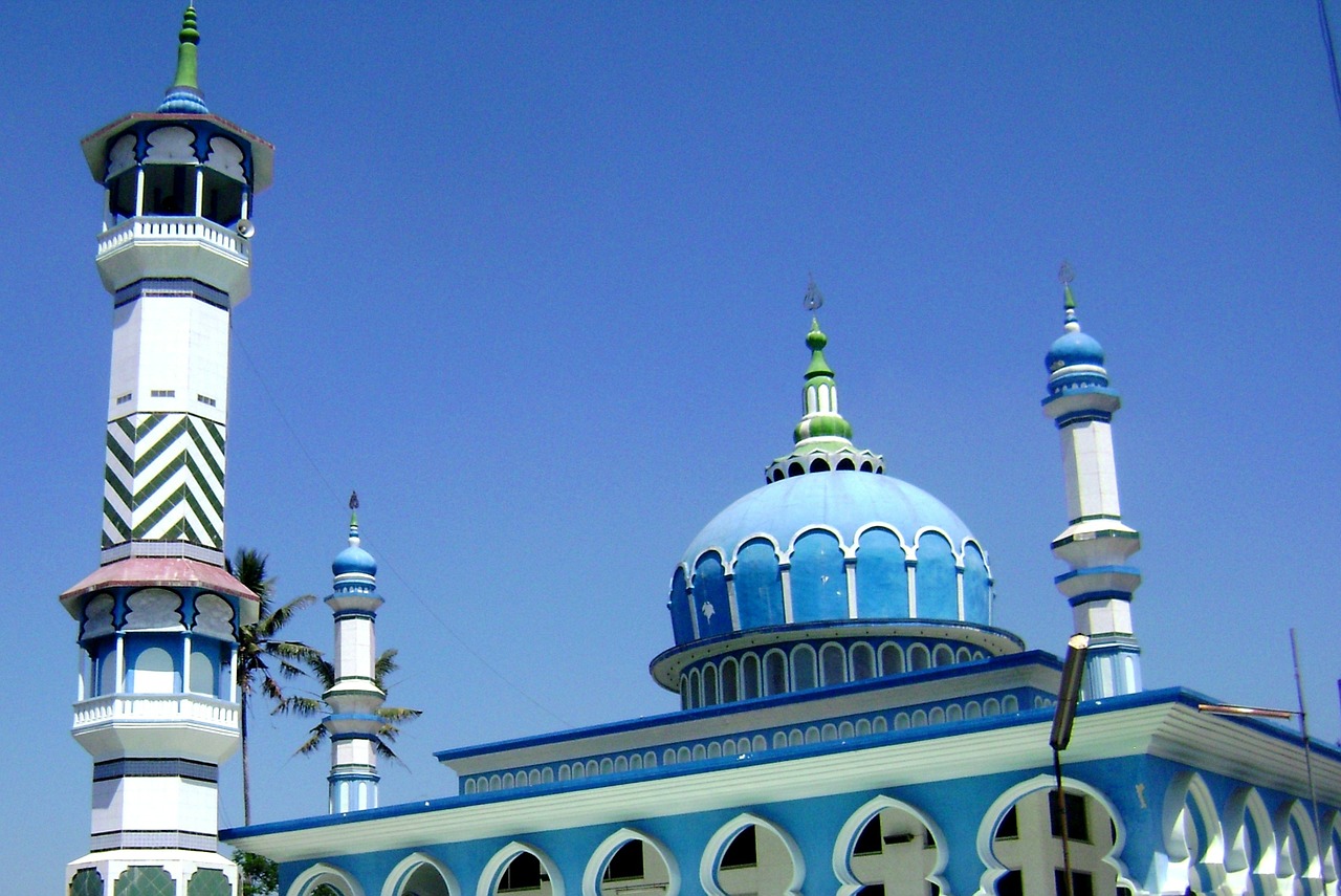 masjid gondanglegi malang free photo
