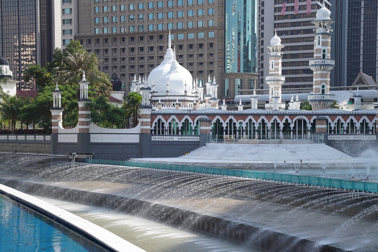 masjid jamek mosque water display river of life project free photo