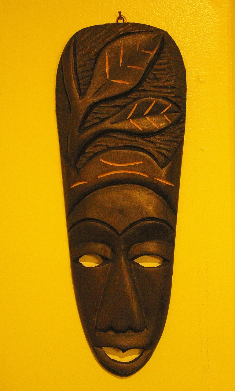 mask haitian wood free photo