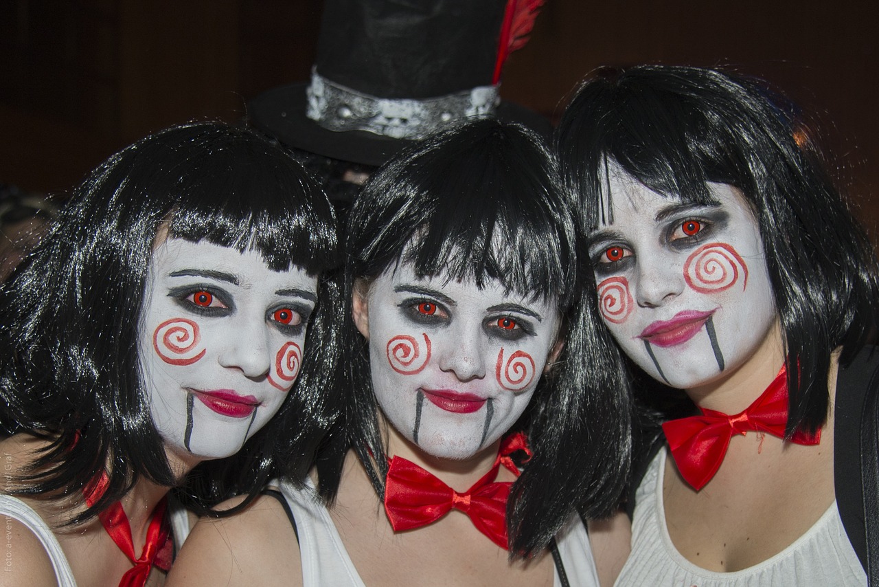 masked ball carnival glarus free photo