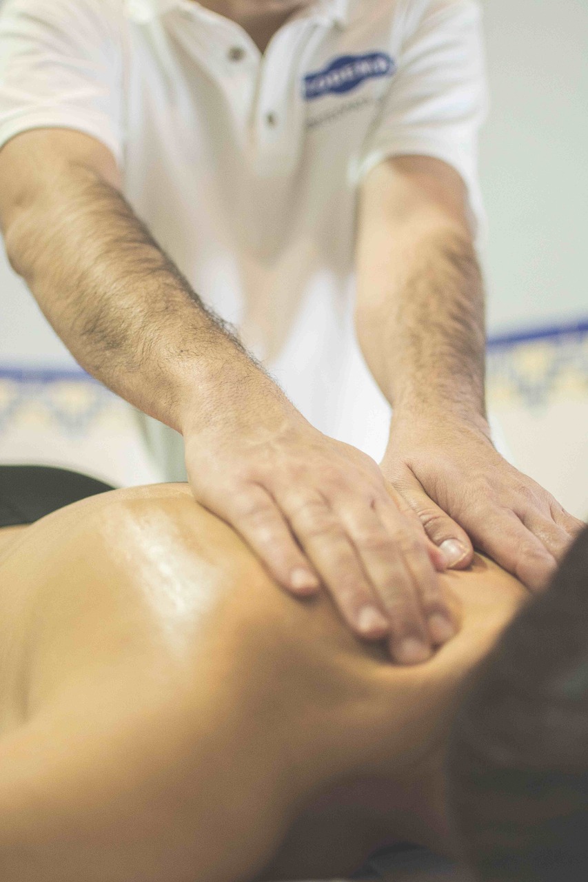 massage masoterapia physiotherapy free photo