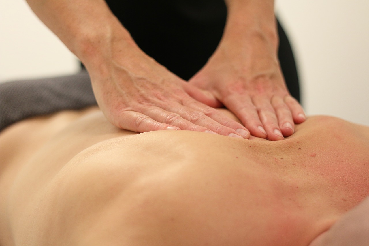 massage  back  deep tissue massage free photo