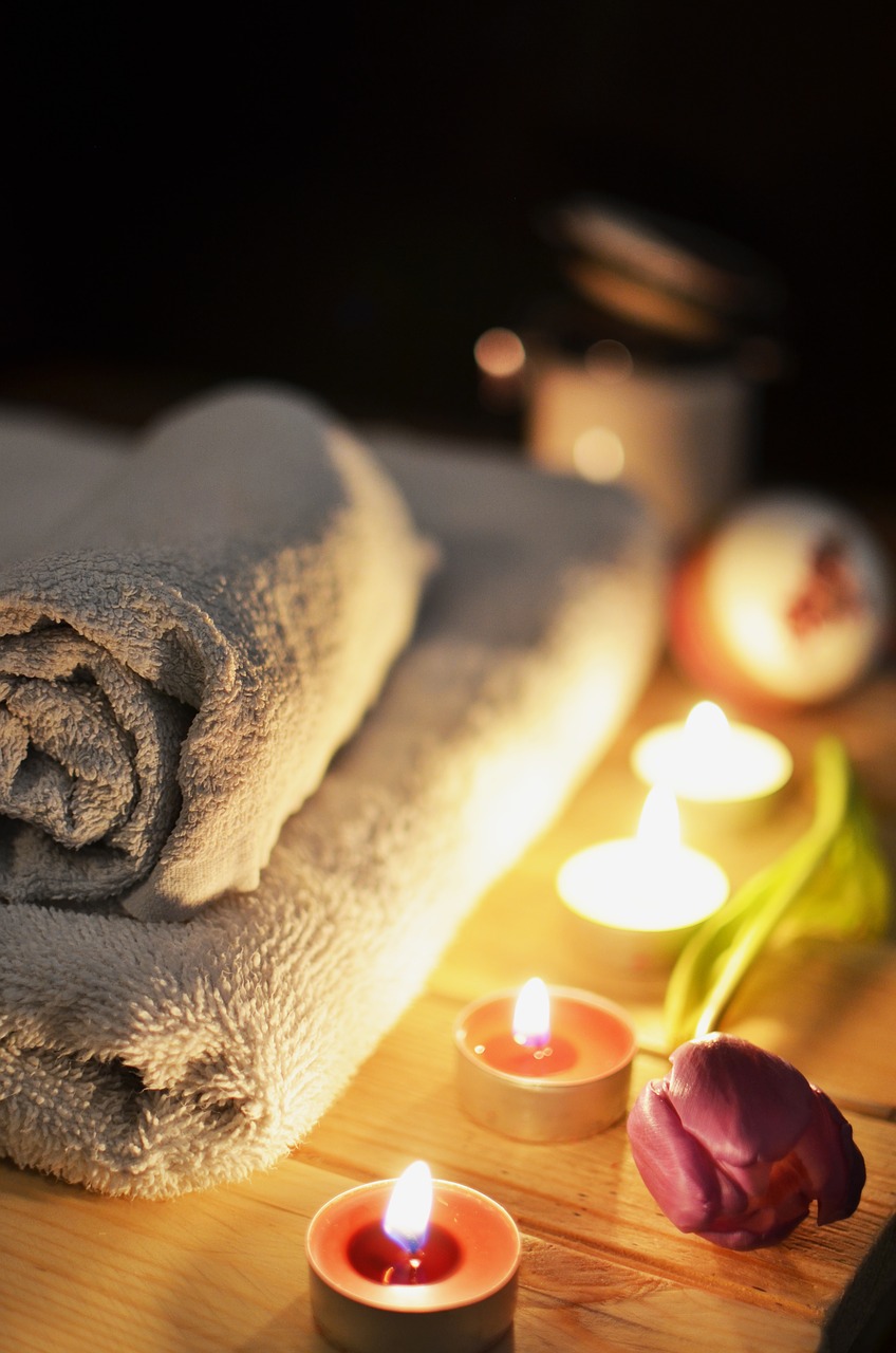 massage therapy candles towels free photo