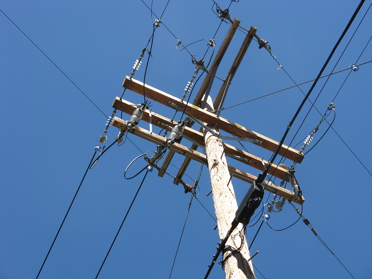 mast electrical wiring energy free photo