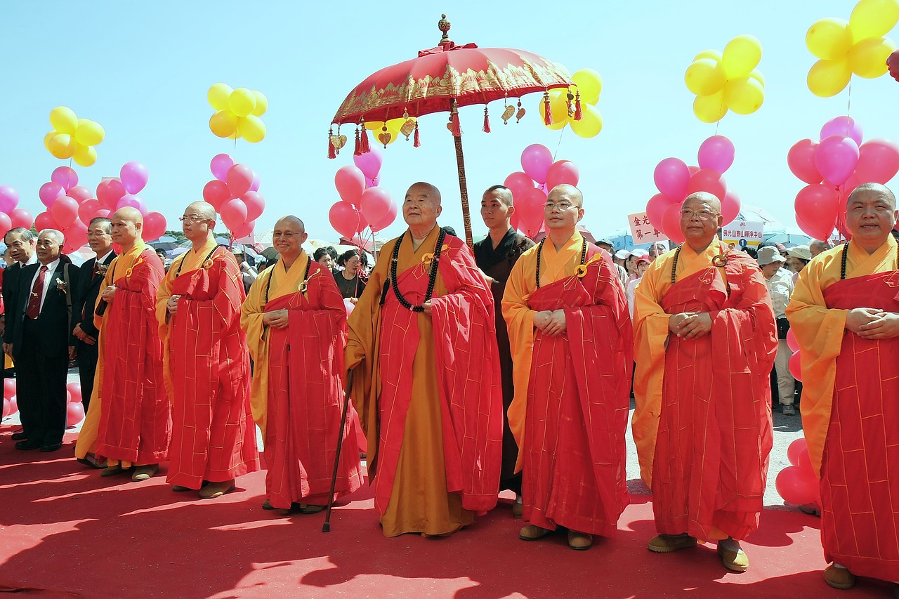 master hsing yun buddhism puja free photo