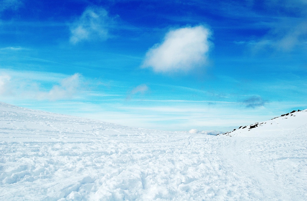 matagalls snow mountains free photo