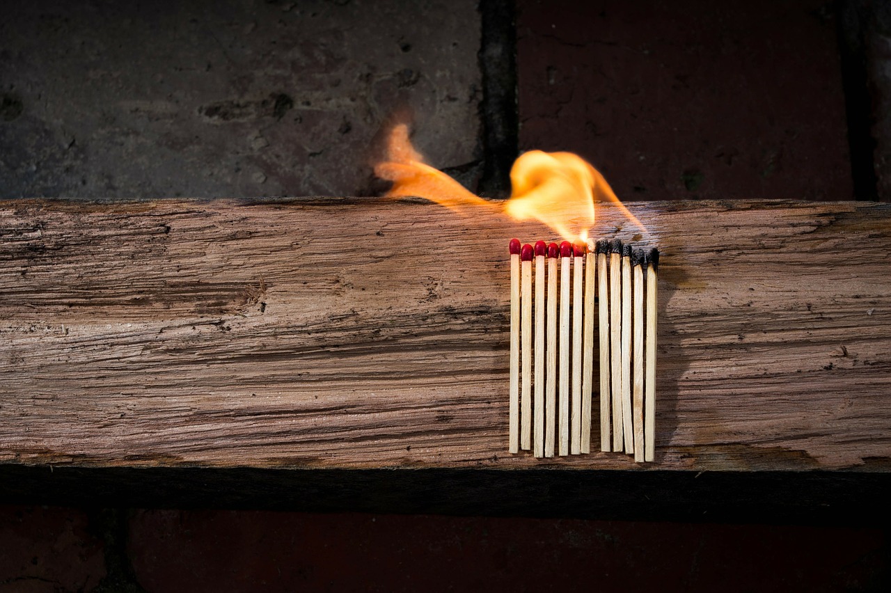 matches matchstick flammable free photo