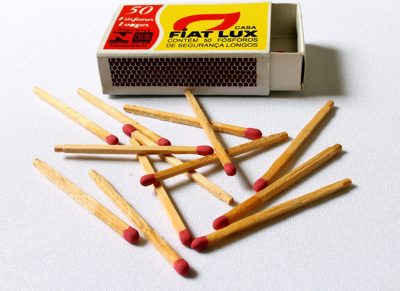 matches matchbox toothpick matches free photo