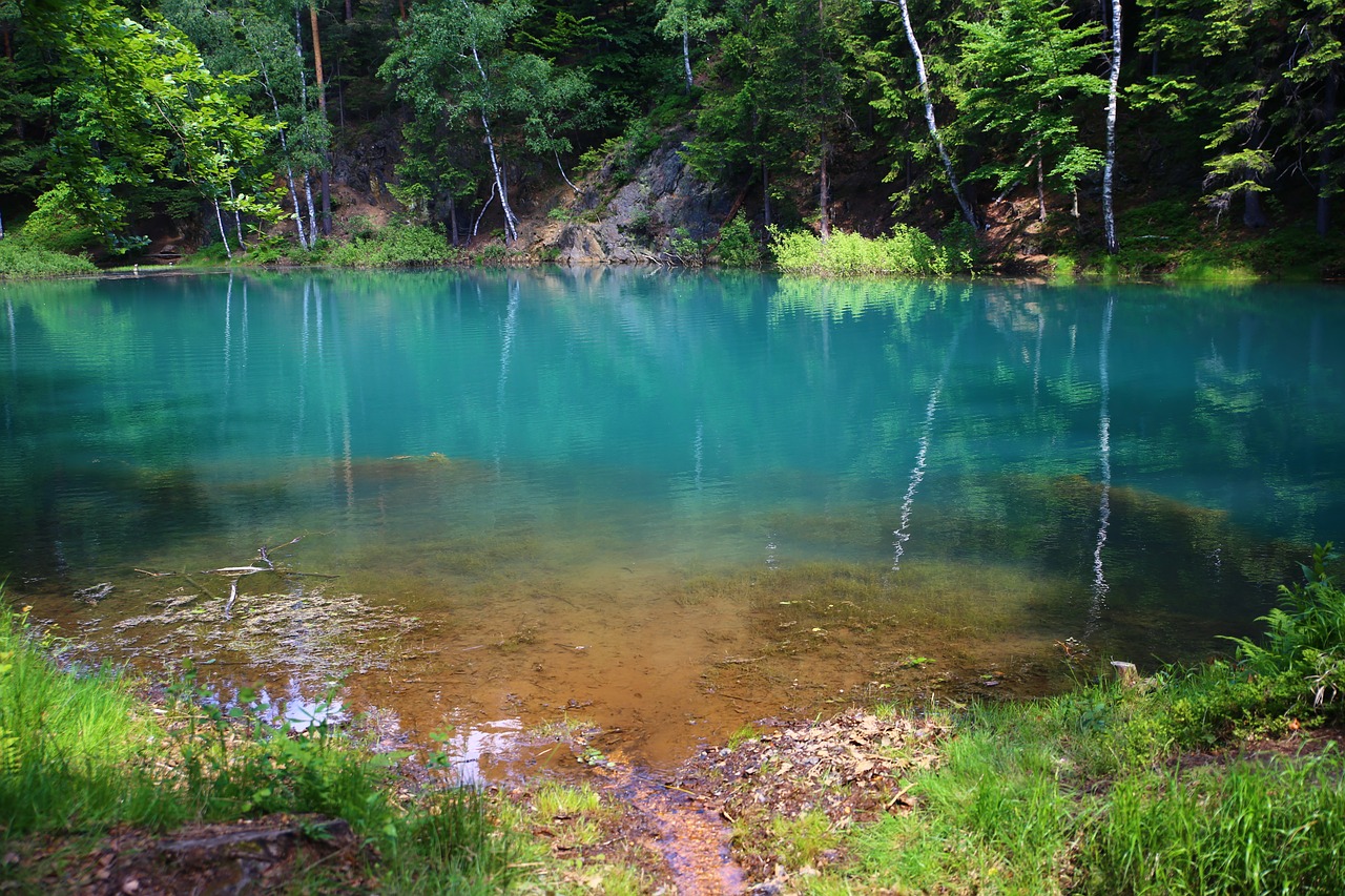 mati nature monolithic part of the waters free photo