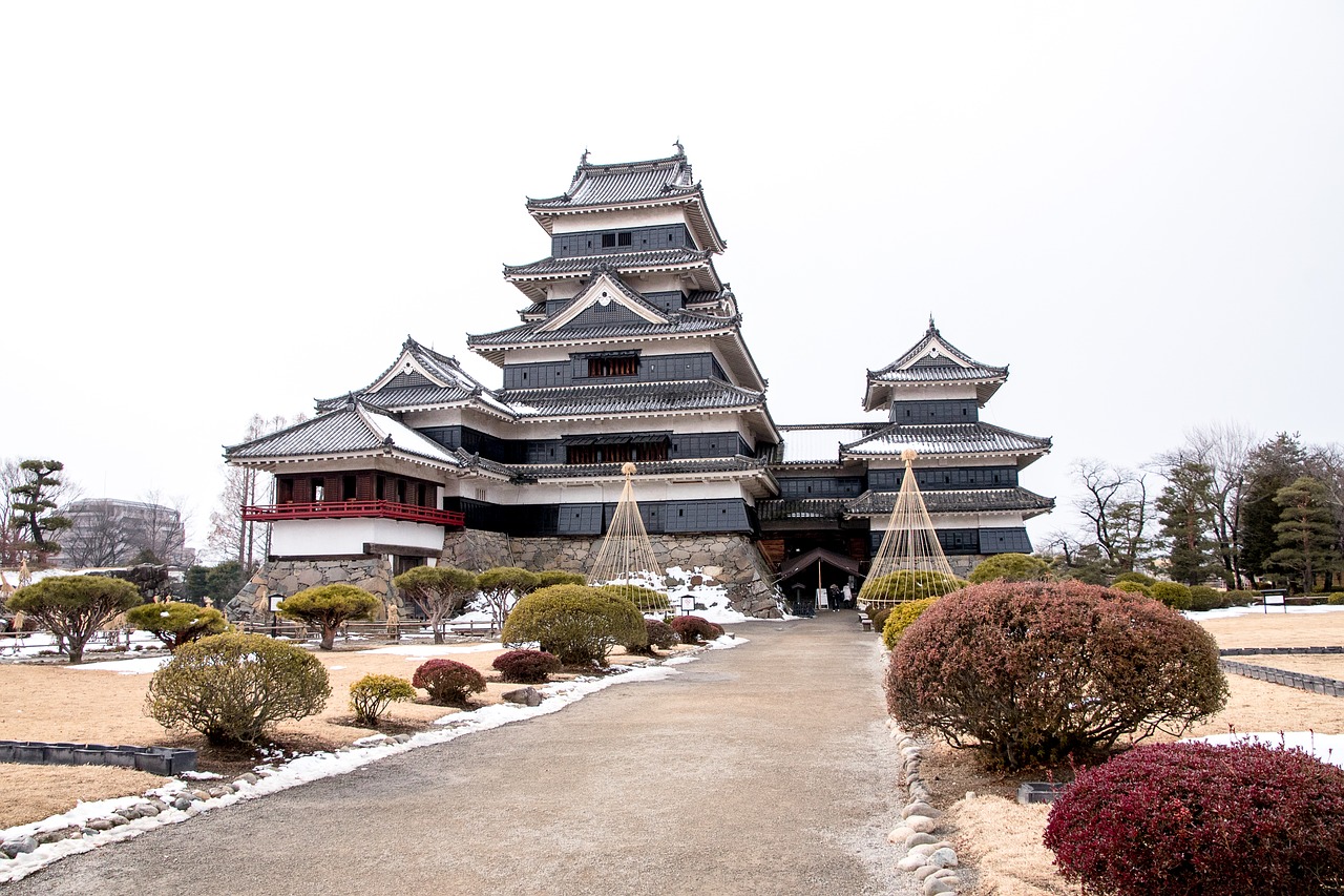 matsumoto castle matsumoto castles free photo