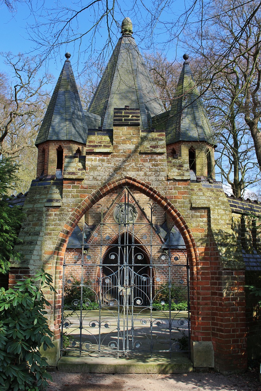 mausoleum  etelsen  architecture free photo