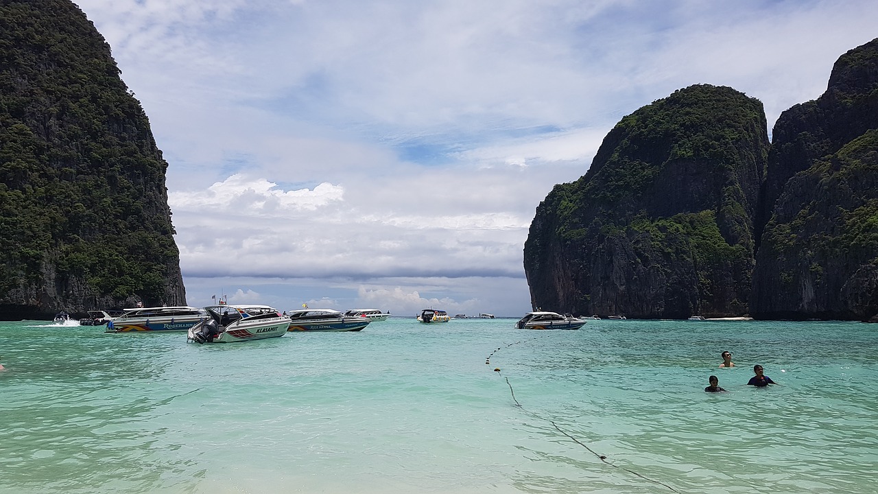 mayabay  paradise  island free photo