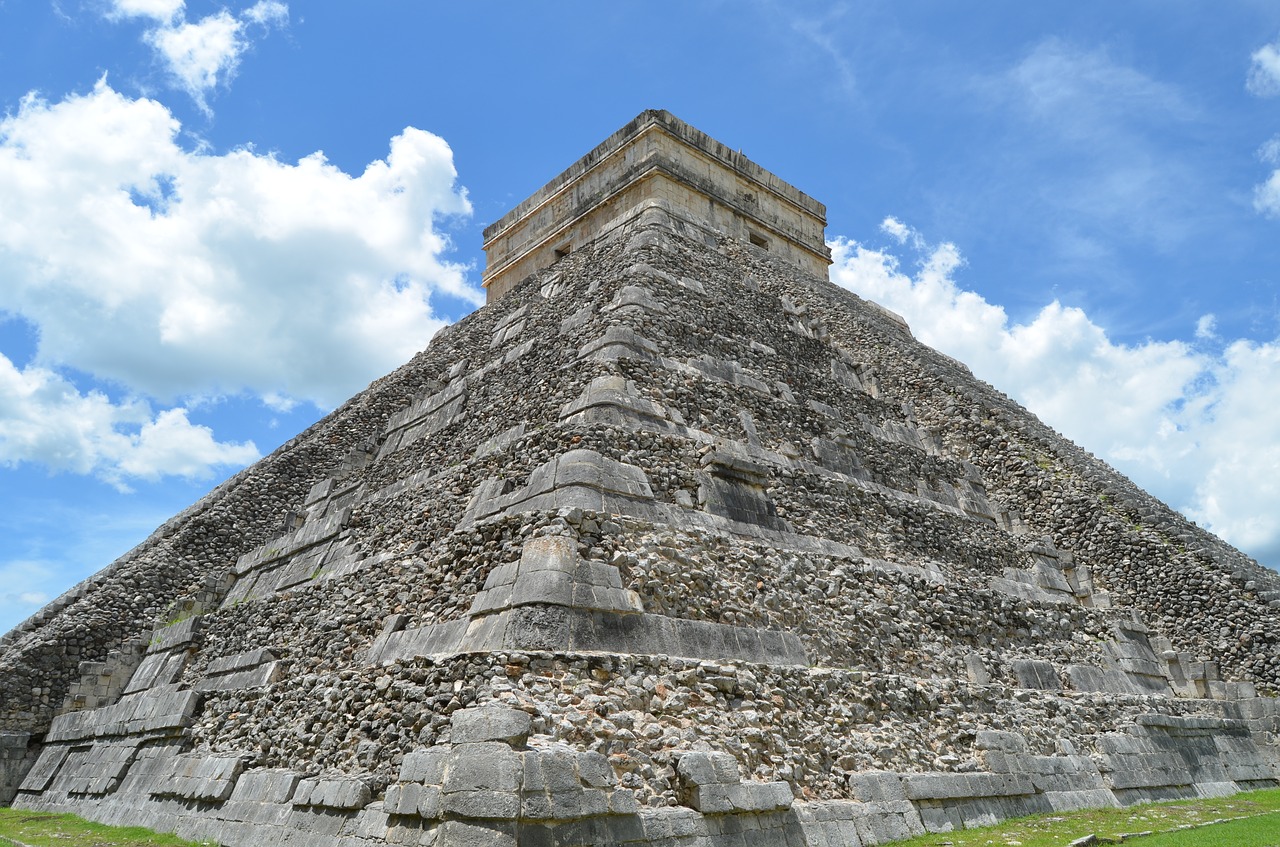 mayan mexico pyramid free photo