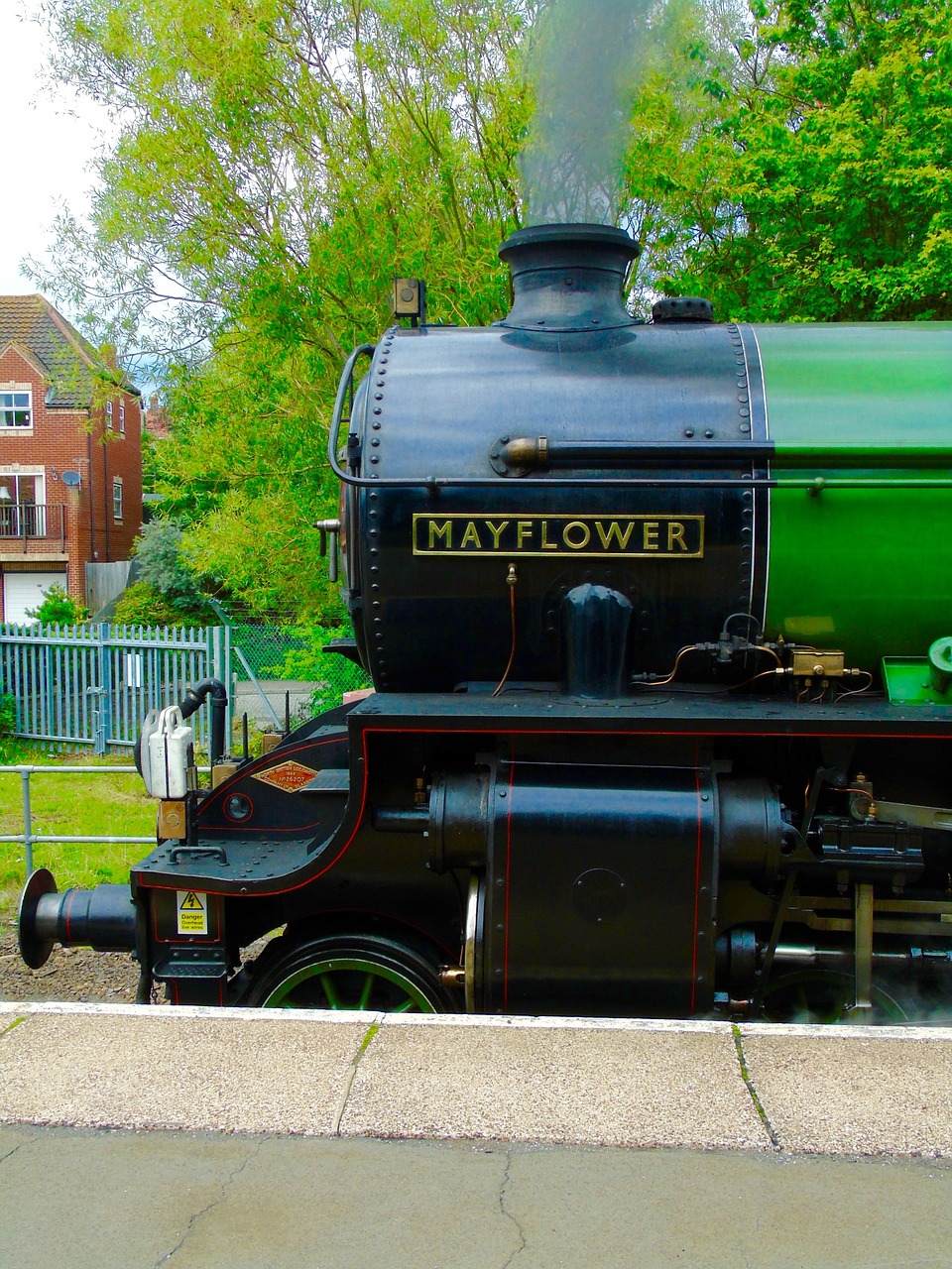 mayflower train steam free photo