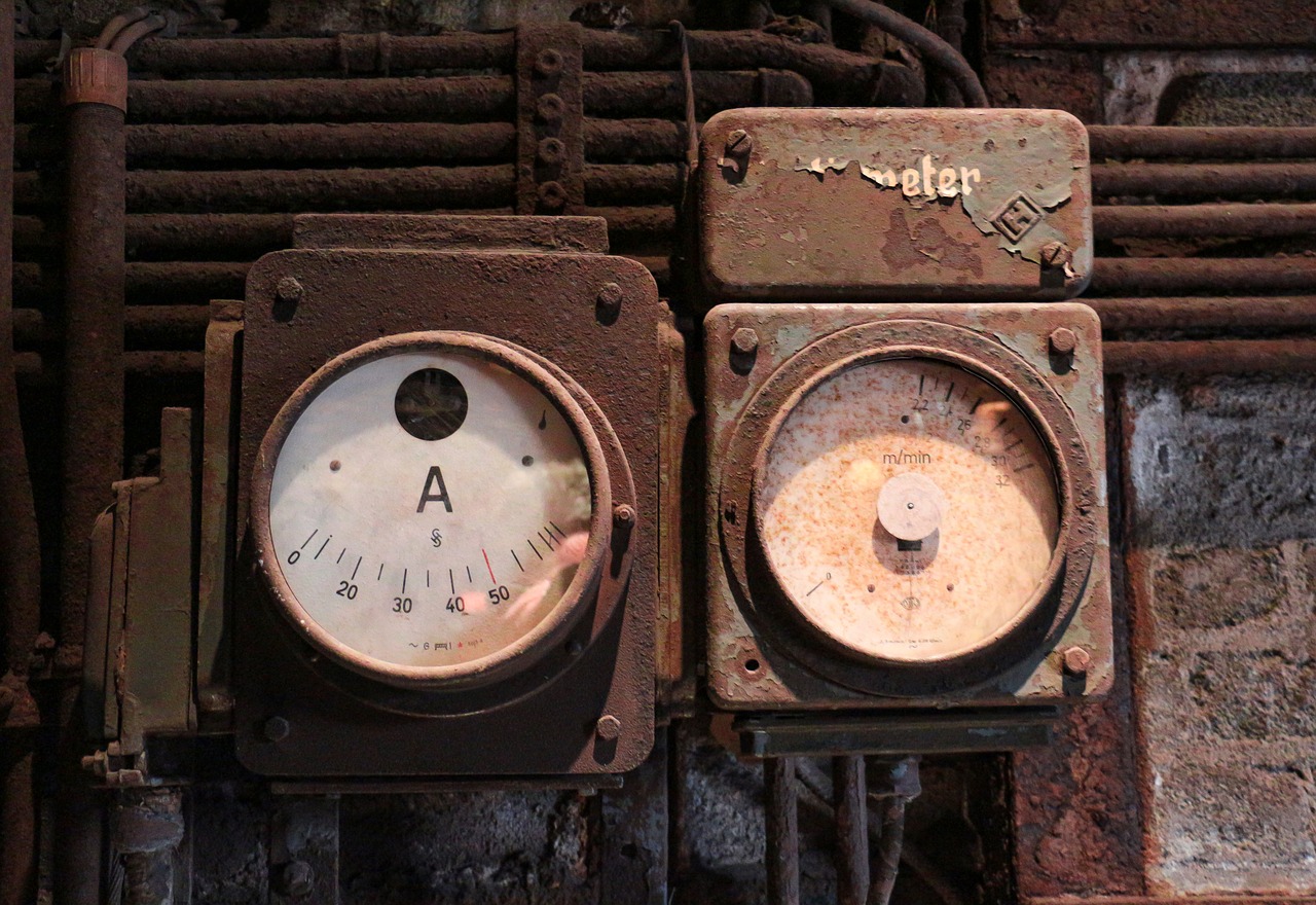 measuring instruments  old  rusted free photo