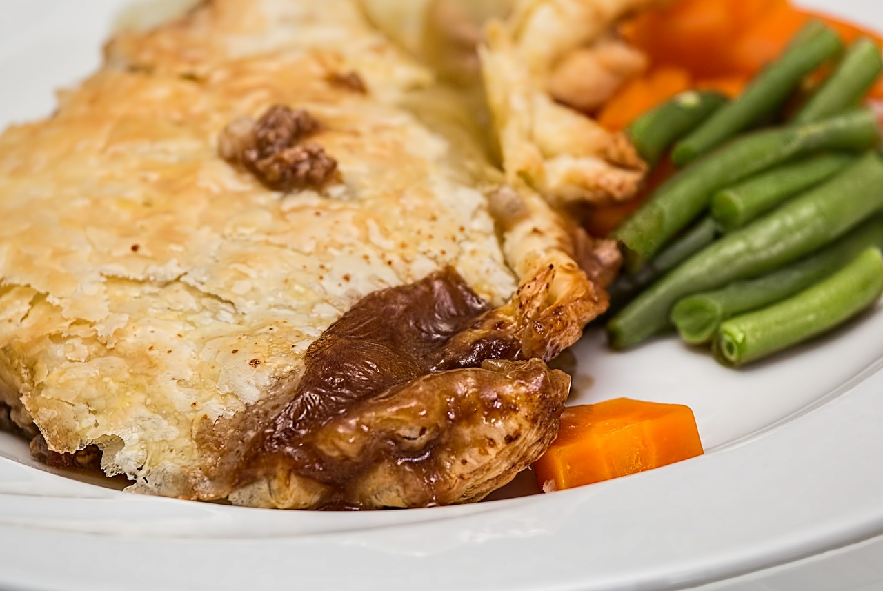 meat pie pie puff pastry free photo