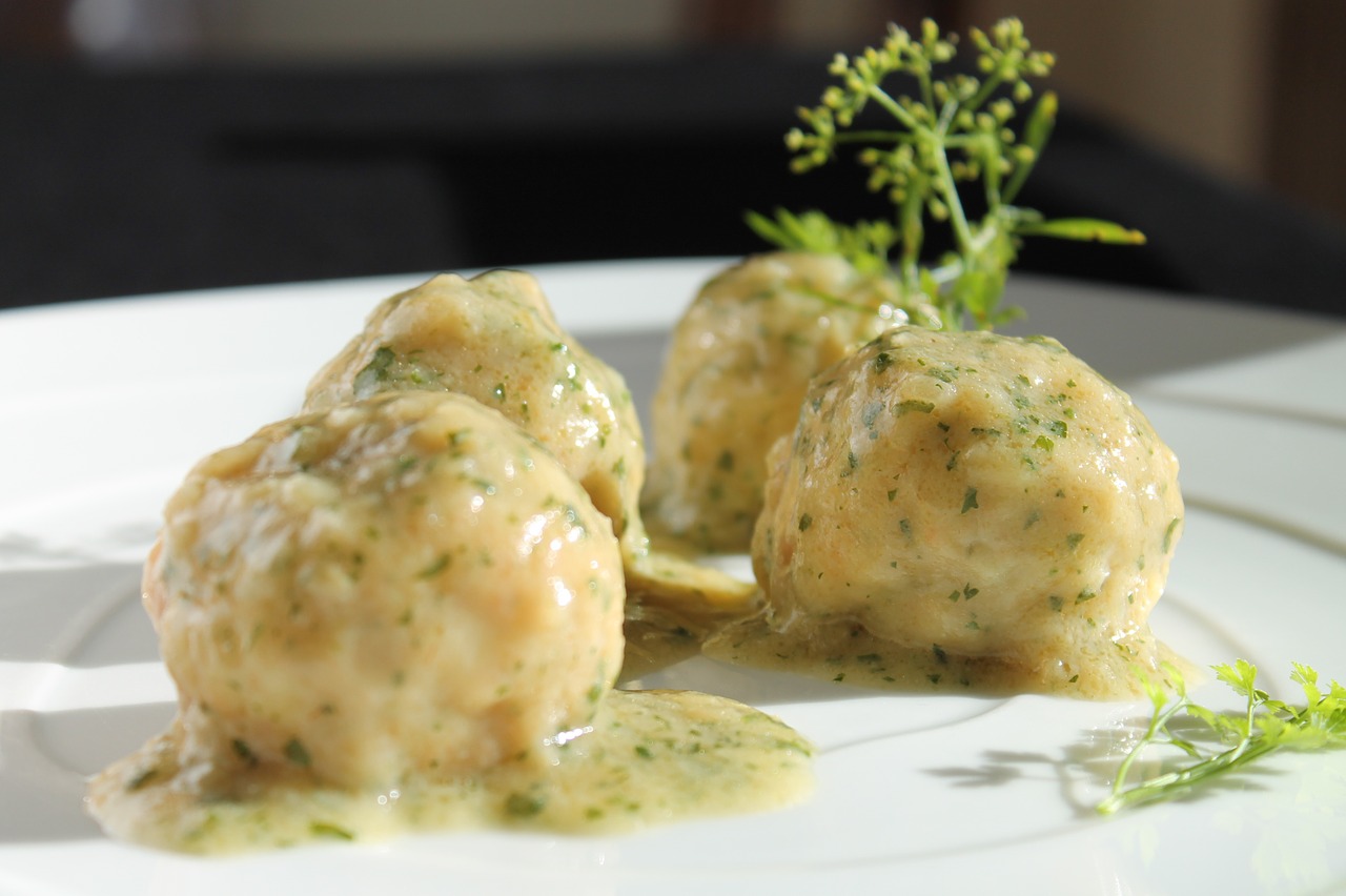 meatballs cod green sauce free photo