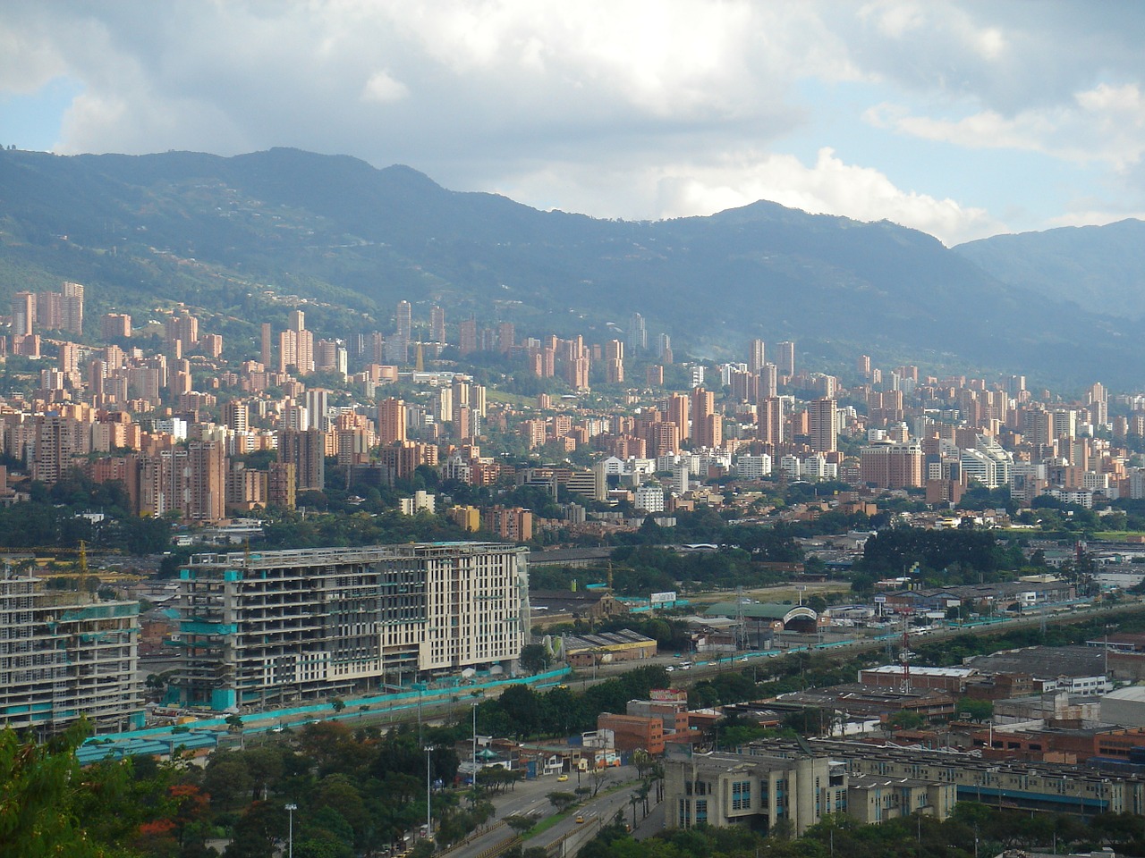 medellin colombia panoramic free photo