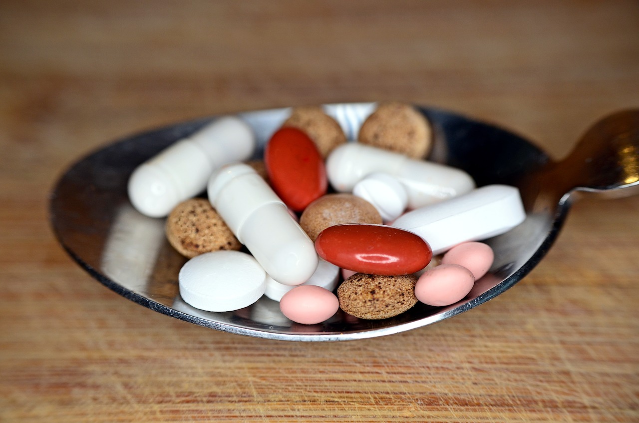 medications  vitamins  antibiotics free photo