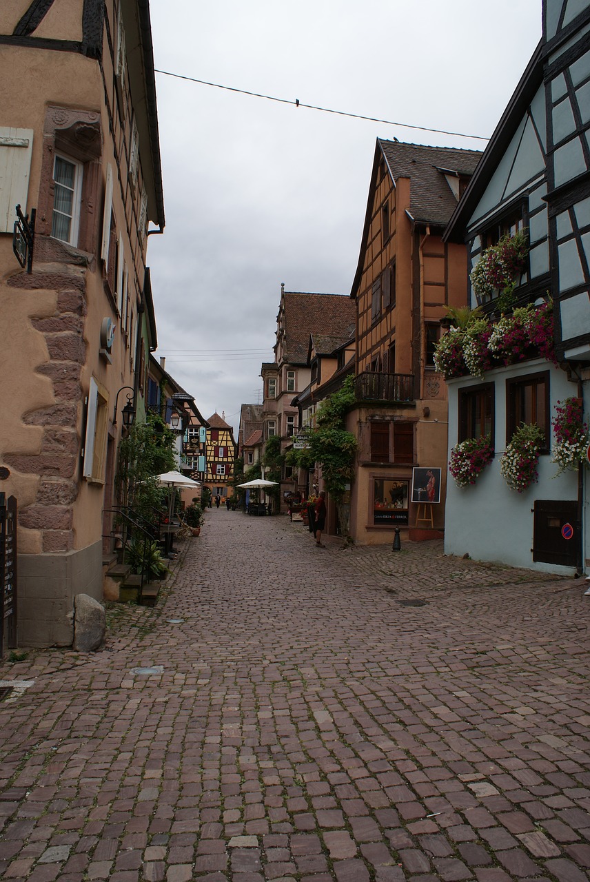 medieval town walls free photo