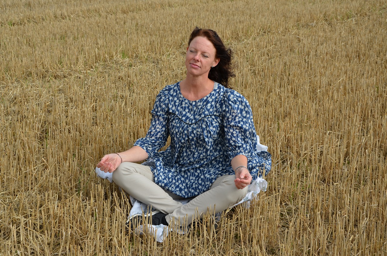 meditation immersion woman free photo