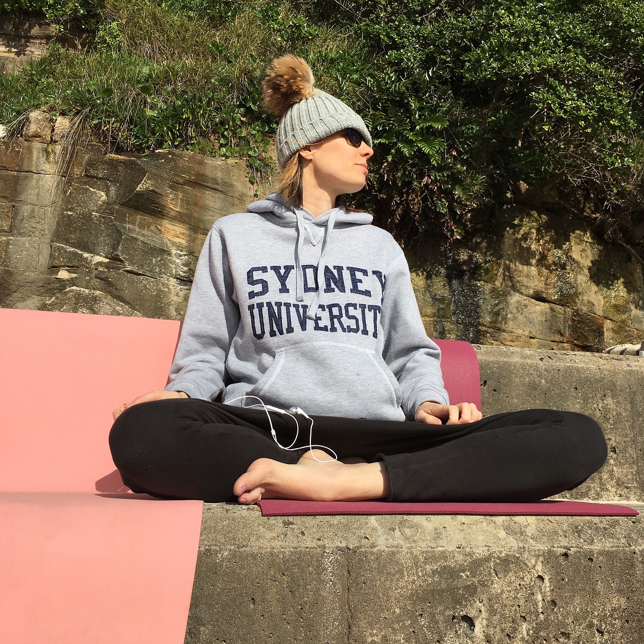 meditation girl healthy free photo
