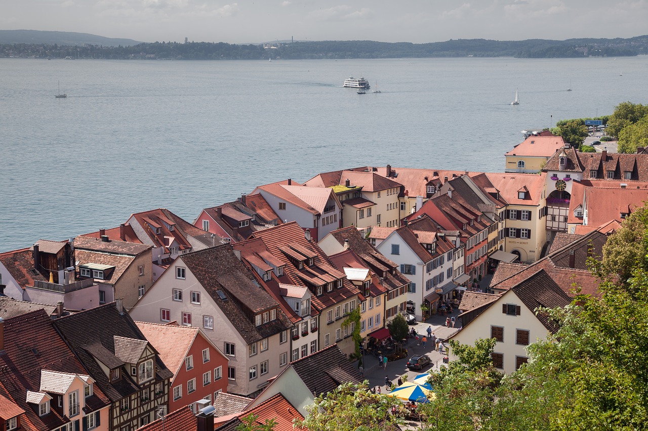 meersburg lake constance old town free photo