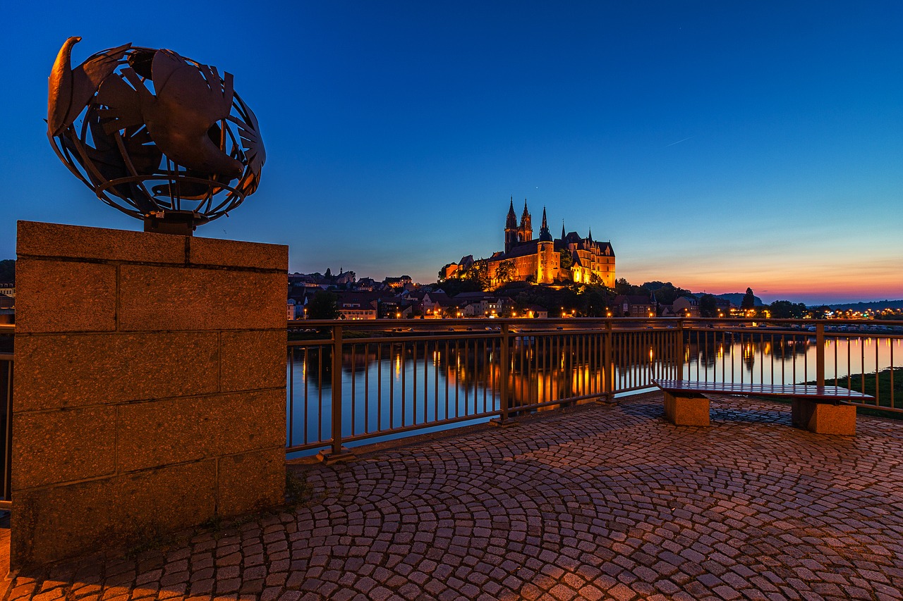 meissen  elbe  albrechtsburg castle free photo