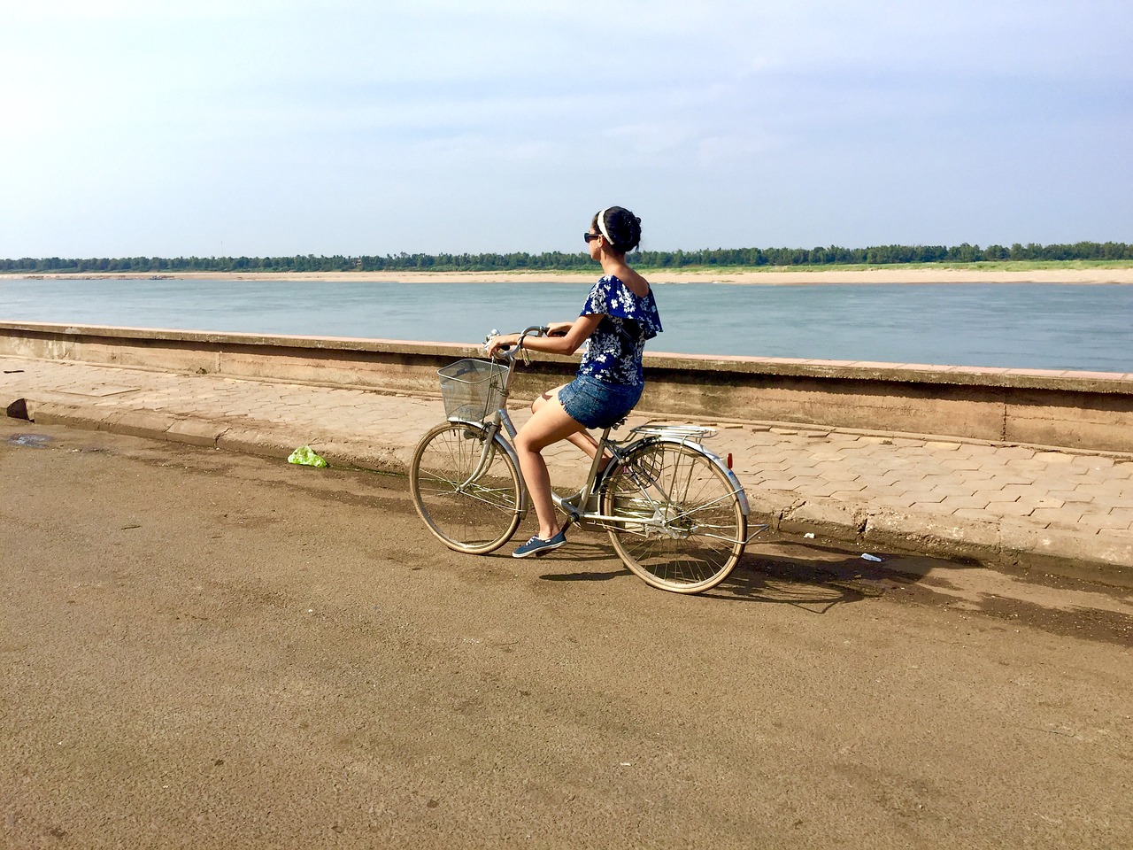 mekong-river bicycle holiday free photo