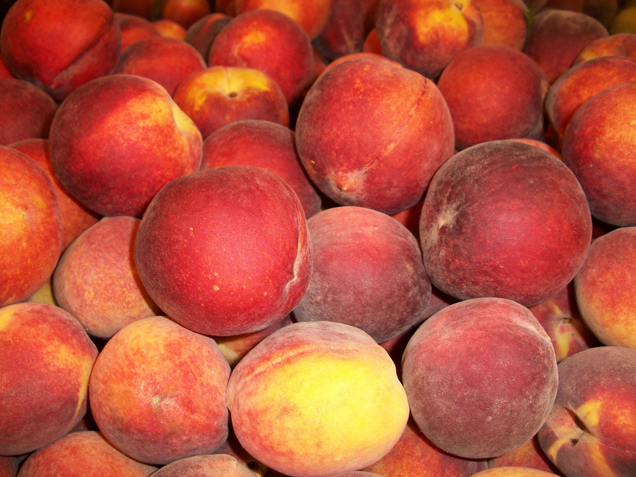 peach food peaches free photo